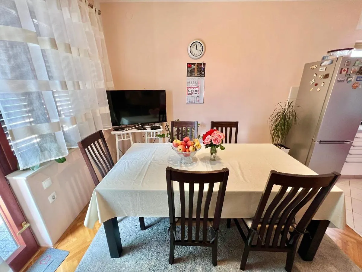 Apartment Nikko Crikvenica 0*,  Croatia