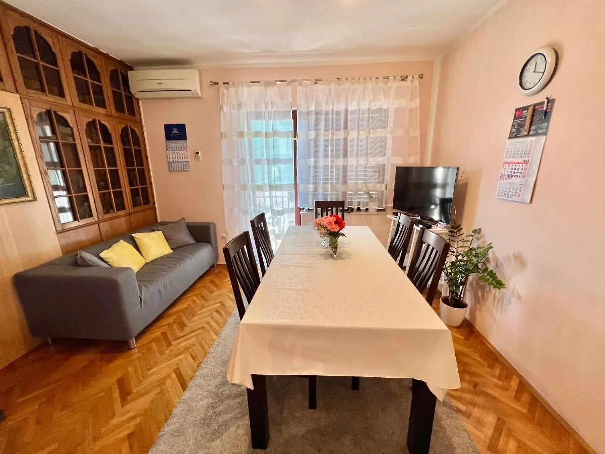 Apartment Nikko Crikvenica 0*,