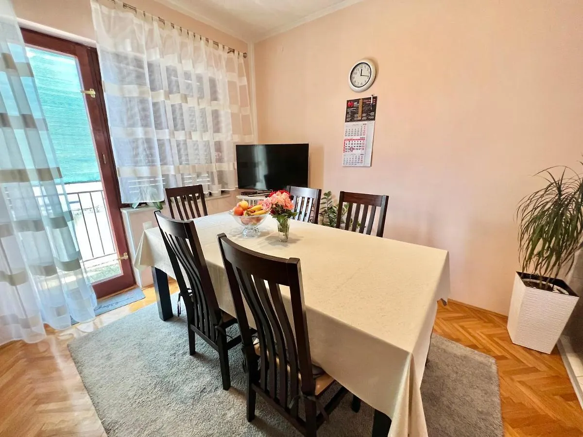 Apartment Nikko Crikvenica
